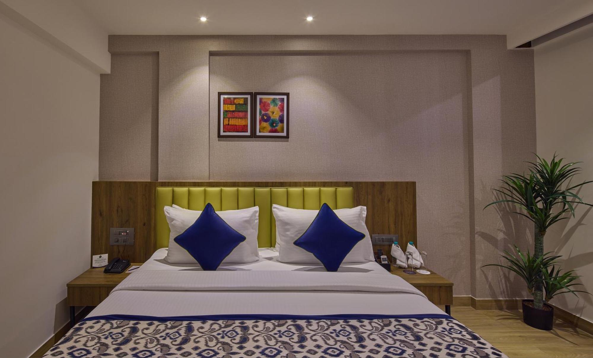 Grand Continent Hebbal A Sarovar Portico Affiliate Hotel 벵갈루루 외부 사진