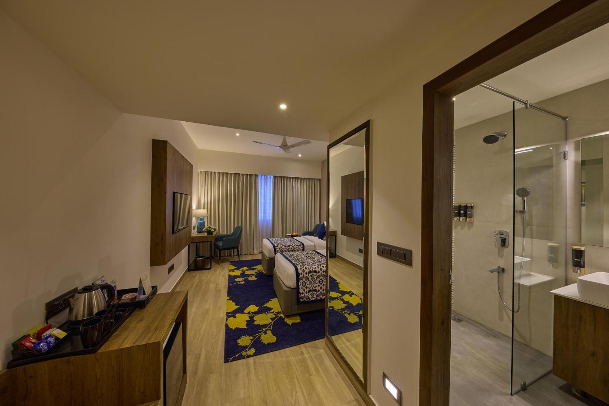 Grand Continent Hebbal A Sarovar Portico Affiliate Hotel 벵갈루루 외부 사진